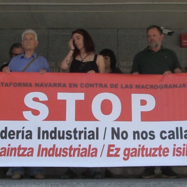 La Plataforma Navarra contra las Macrogranjas recurre las pretensiones de Valle de Odieta de ampliar sus instalaciones