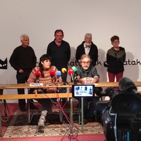 La Plataforma en contra de las macrogranjas de Navarra teme que el proceso judicial contra Valle de Odieta se cierre sin esclarecer responsabilidades