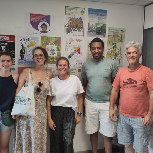 Exploran alternativas para el relevo generacional en servicios esenciales desde la Economía Solidaria